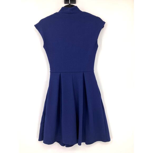 ModCloth Navy Blue V Neck Cap Sleeve Pleated Lined Fit & Flare Cocktail Dress - Picture 3 of 9